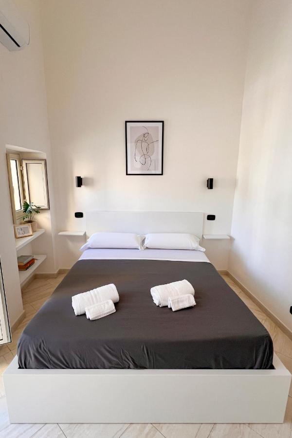 Cozy Rooms Napoli Luaran gambar