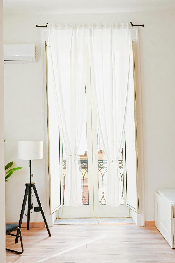 Cozy Rooms Napoli Luaran gambar
