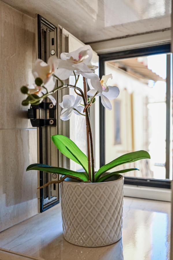 Cozy Rooms Napoli Luaran gambar
