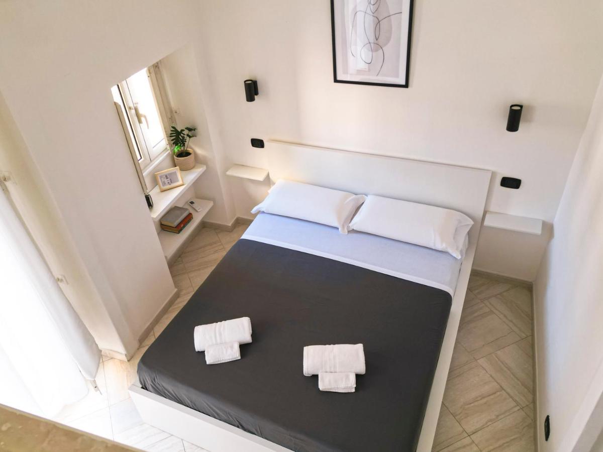 Cozy Rooms Napoli Luaran gambar