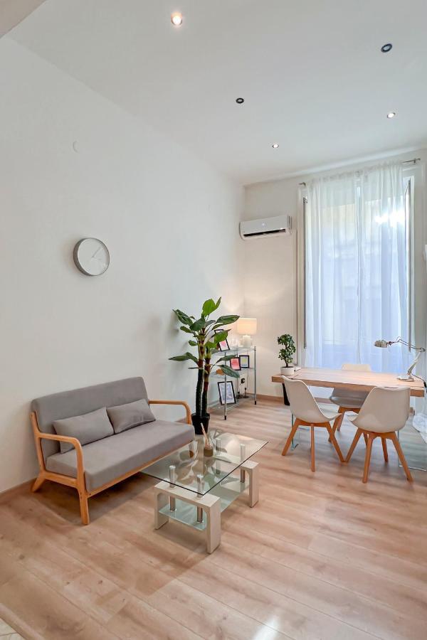 Cozy Rooms Napoli Luaran gambar